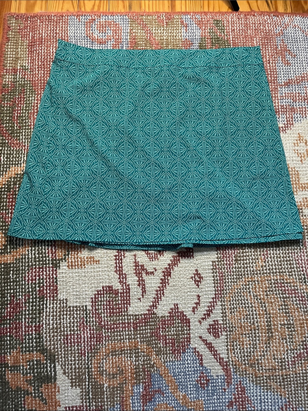 RipSkirt Hawaii Wrap Skirt Teal Green Geometric Batik Print Plus Size 2X